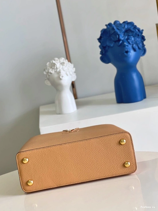 Frstbag ru LOUIS CAPUCINES BB VUITTON 0816